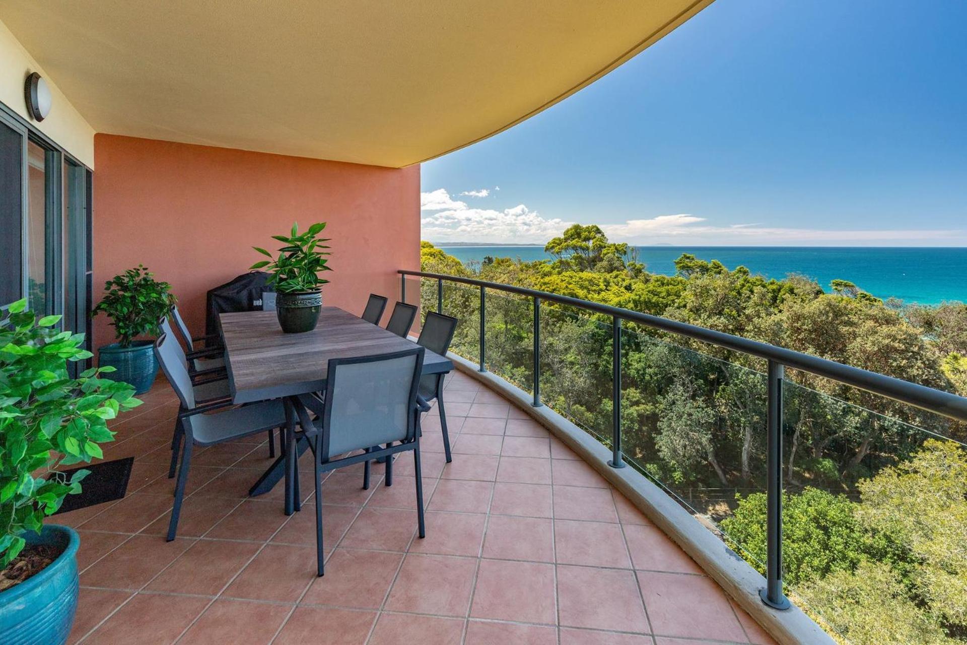 Le Point 702 Luxury and Views