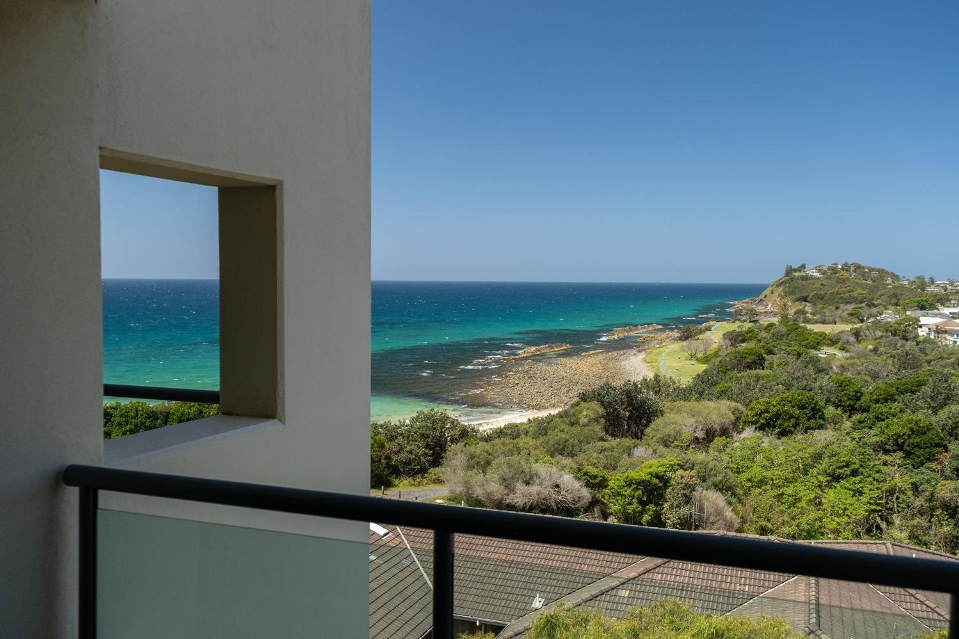 Le Point 702 Luxury and Views