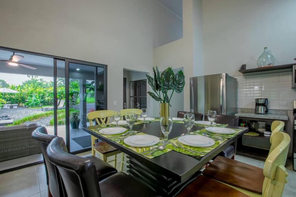 Villa Margarita - Families Getaway in La Fortuna