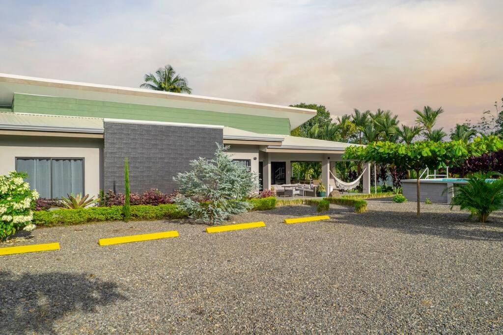 Villa Margarita - Families Getaway in La Fortuna