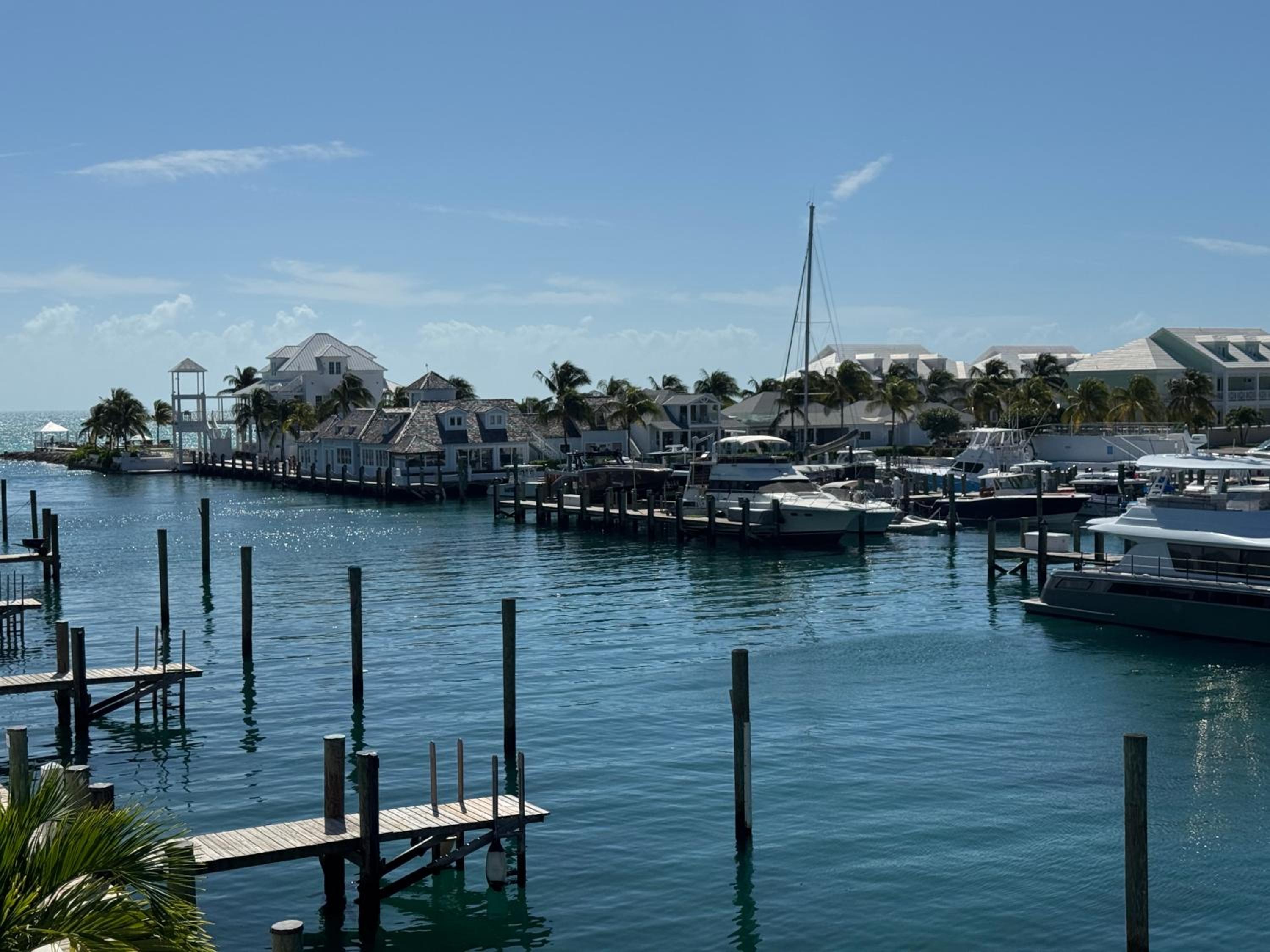 Casablanca Bahamas- New Luxury Waterfront Condo, Palm Cay, The Bahamas