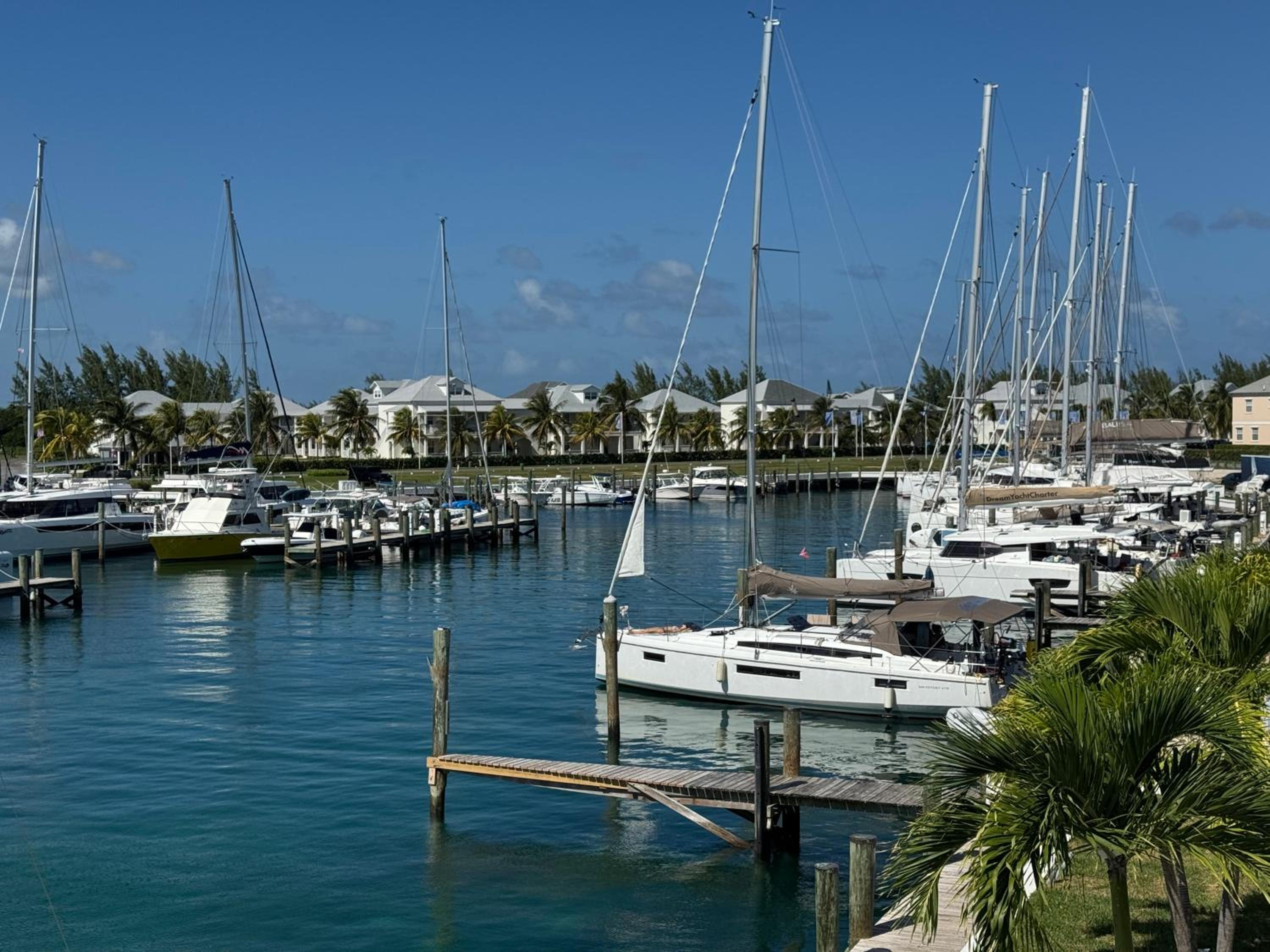 Casablanca Bahamas- New Luxury Waterfront Condo, Palm Cay, The Bahamas