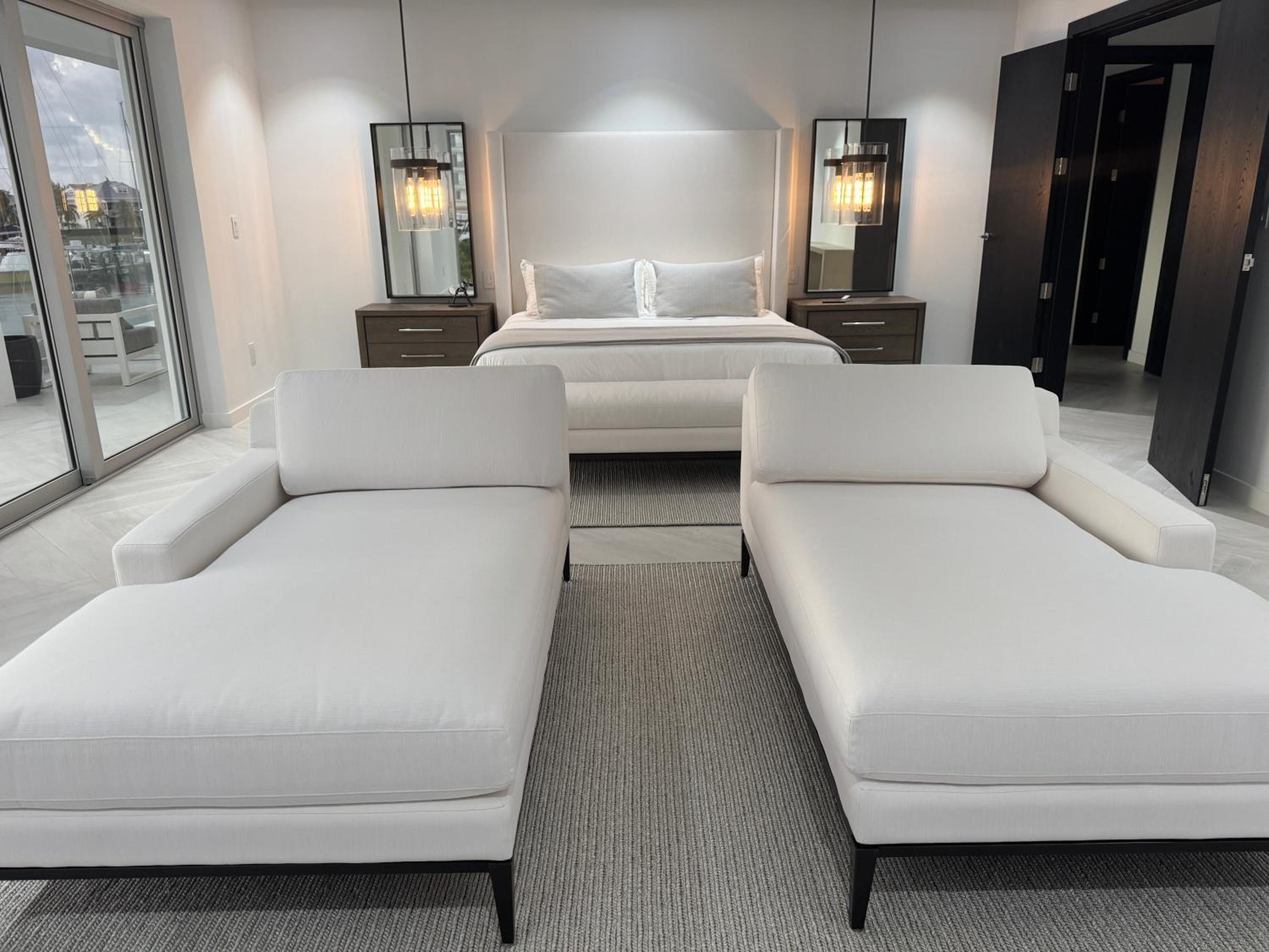 Casablanca Bahamas- New Luxury Waterfront Condo, Palm Cay, The Bahamas