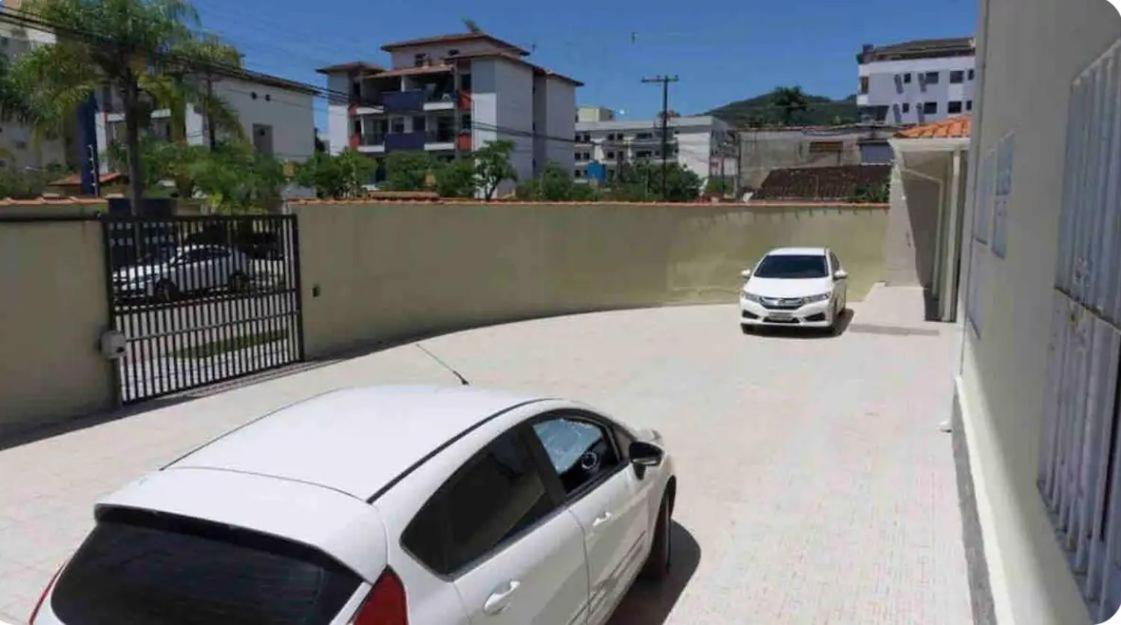 Excelente Apto térreo em Ubatuba - Itaguá