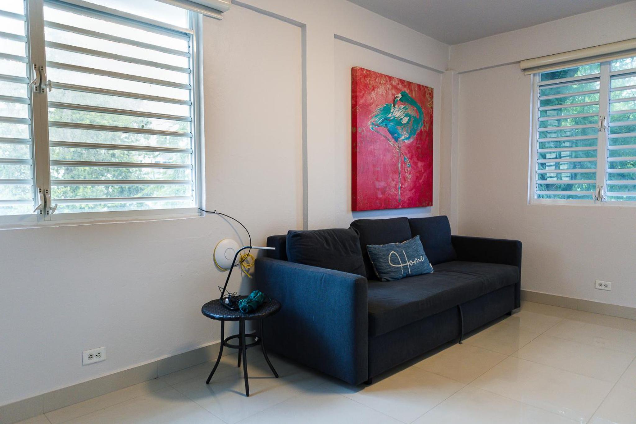 103-Delightful GEM in the city, Close to the Beach with Free Parking view 4