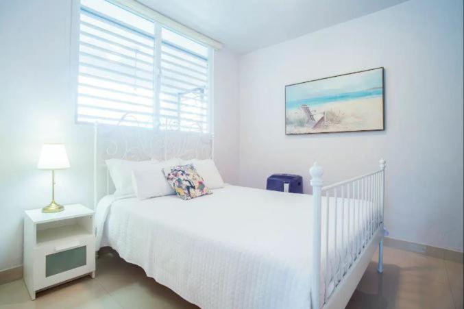 103-Delightful GEM in the city, Close to the Beach with Free Parking view 5
