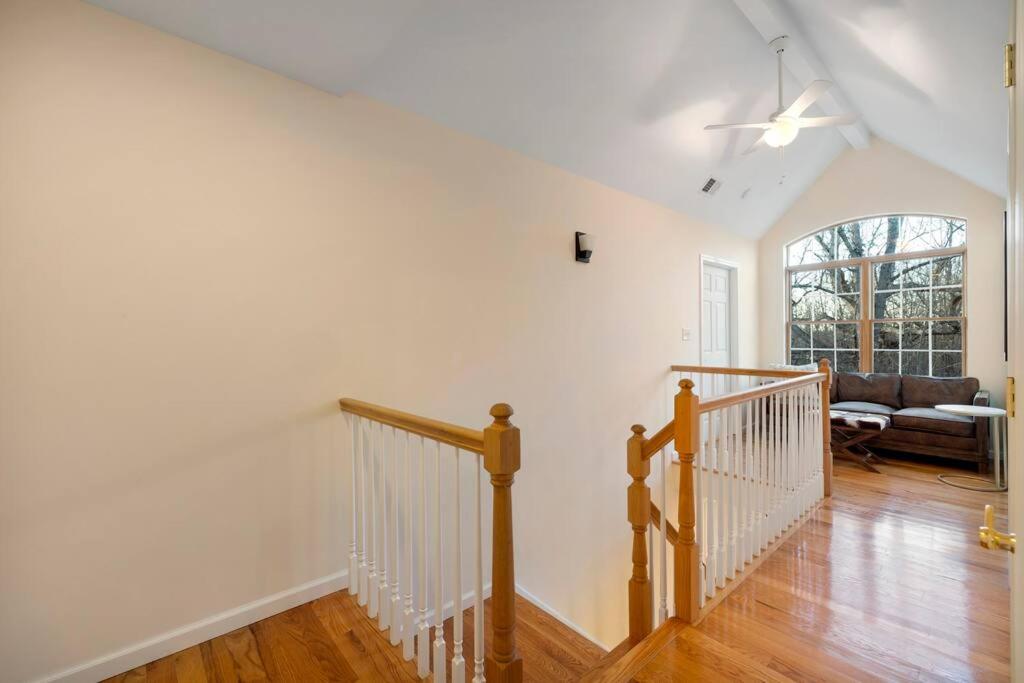 Secluded, Spacious Home with Pool - Property Image 22