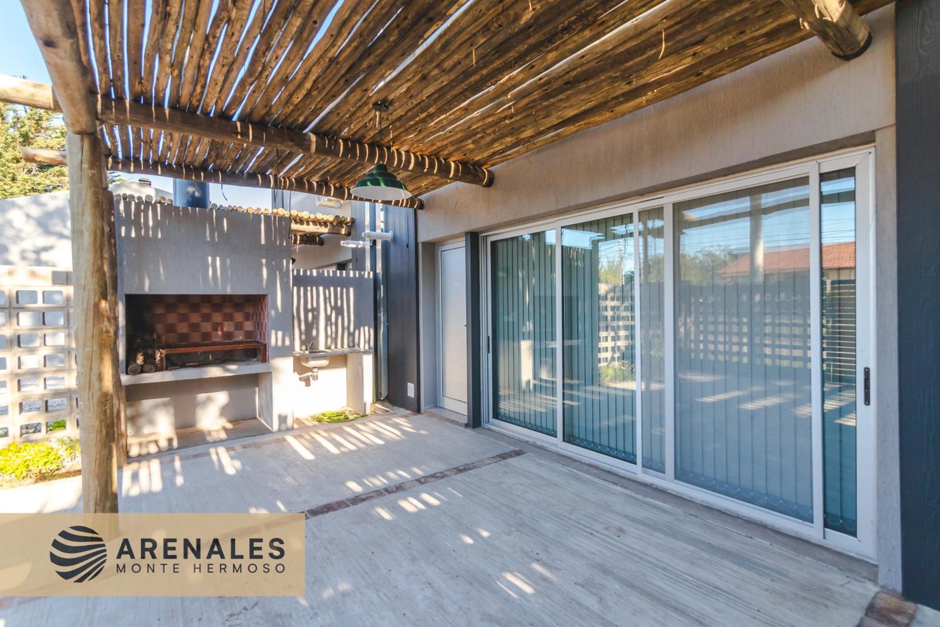 Arenales Monte Hermoso