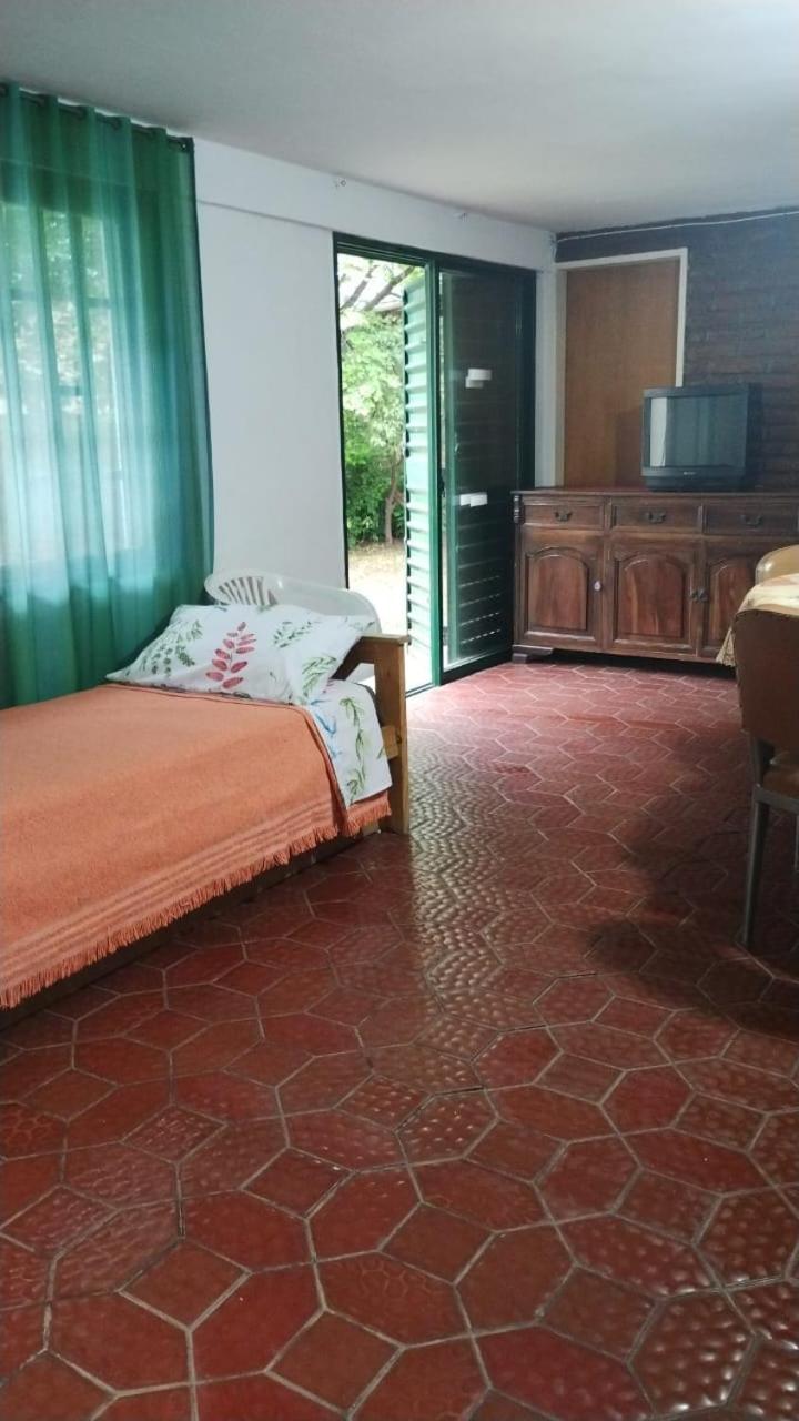 Casa Hernandez- Av San Martin
