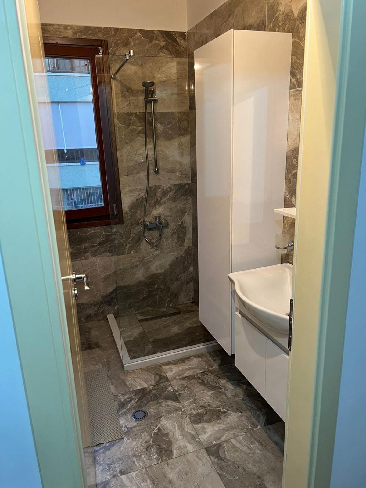 Botanic Luxury Apartment Tirana