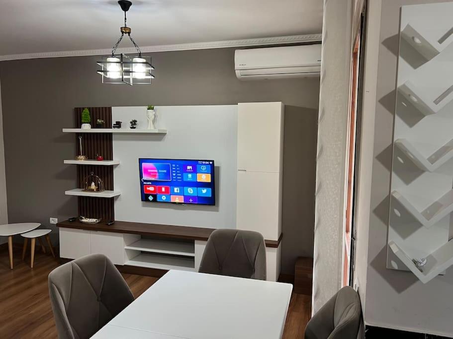 Botanic Luxury Apartment Tirana
