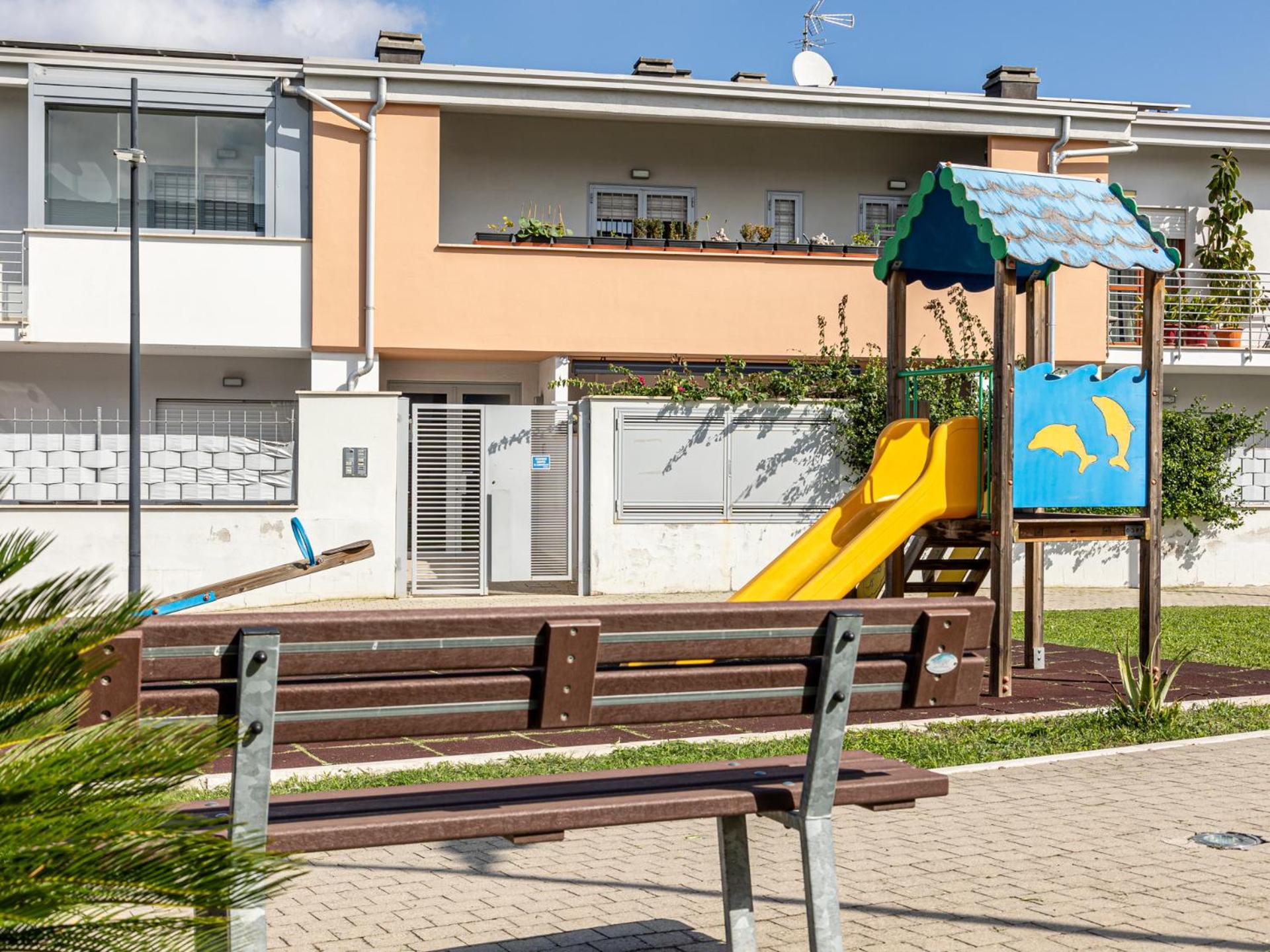 MRB Real Estate - Maison Ludovica - Monolocale Moderno con Giardino view 5