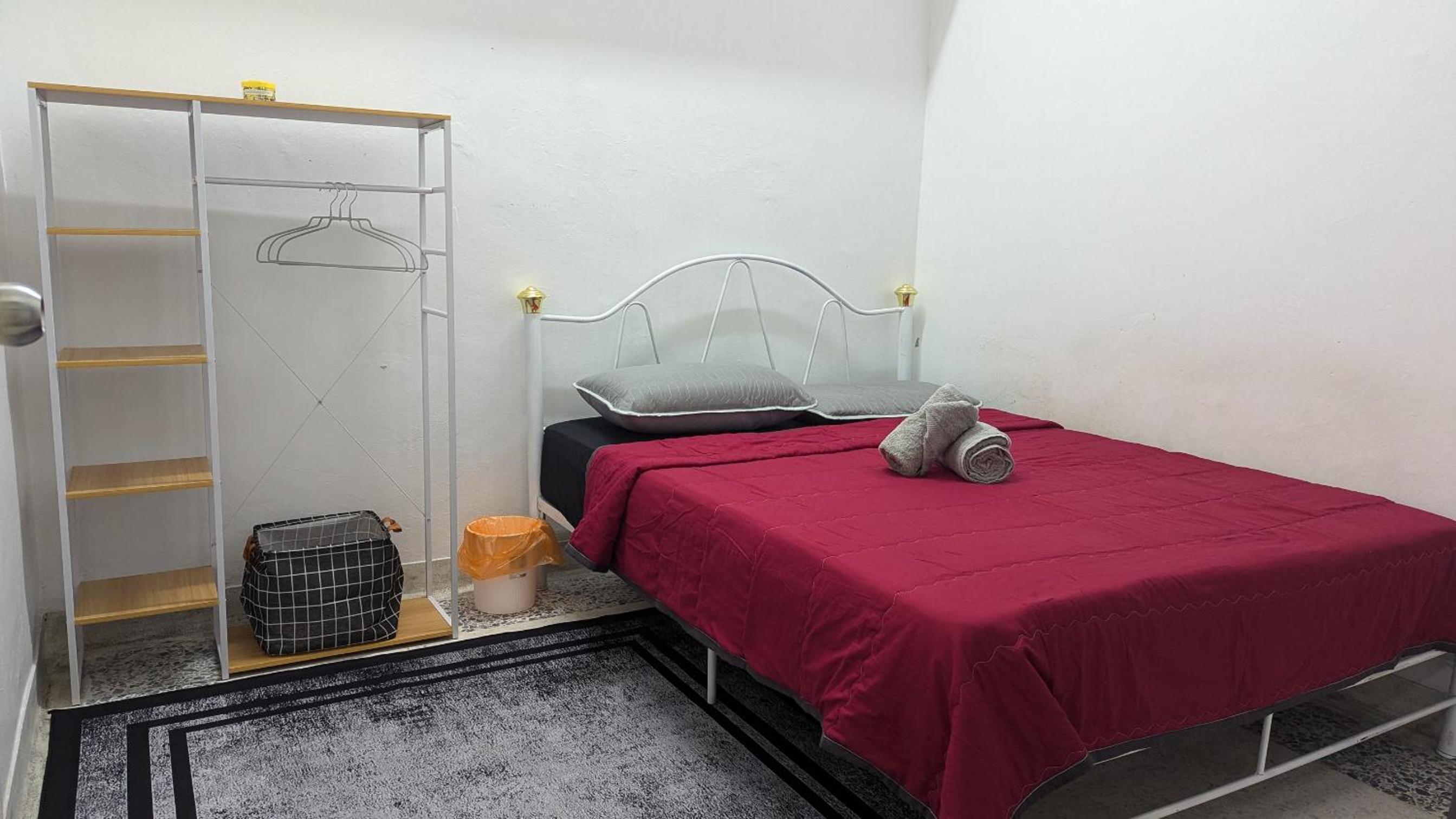 Homestay Kemaman - Hitam Putih Homestay