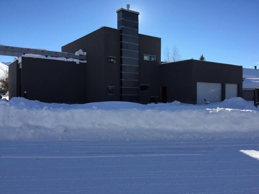 Miscellaneous Market Vacations - Your Room Studio in Hailey, Idaho - Property Image 4