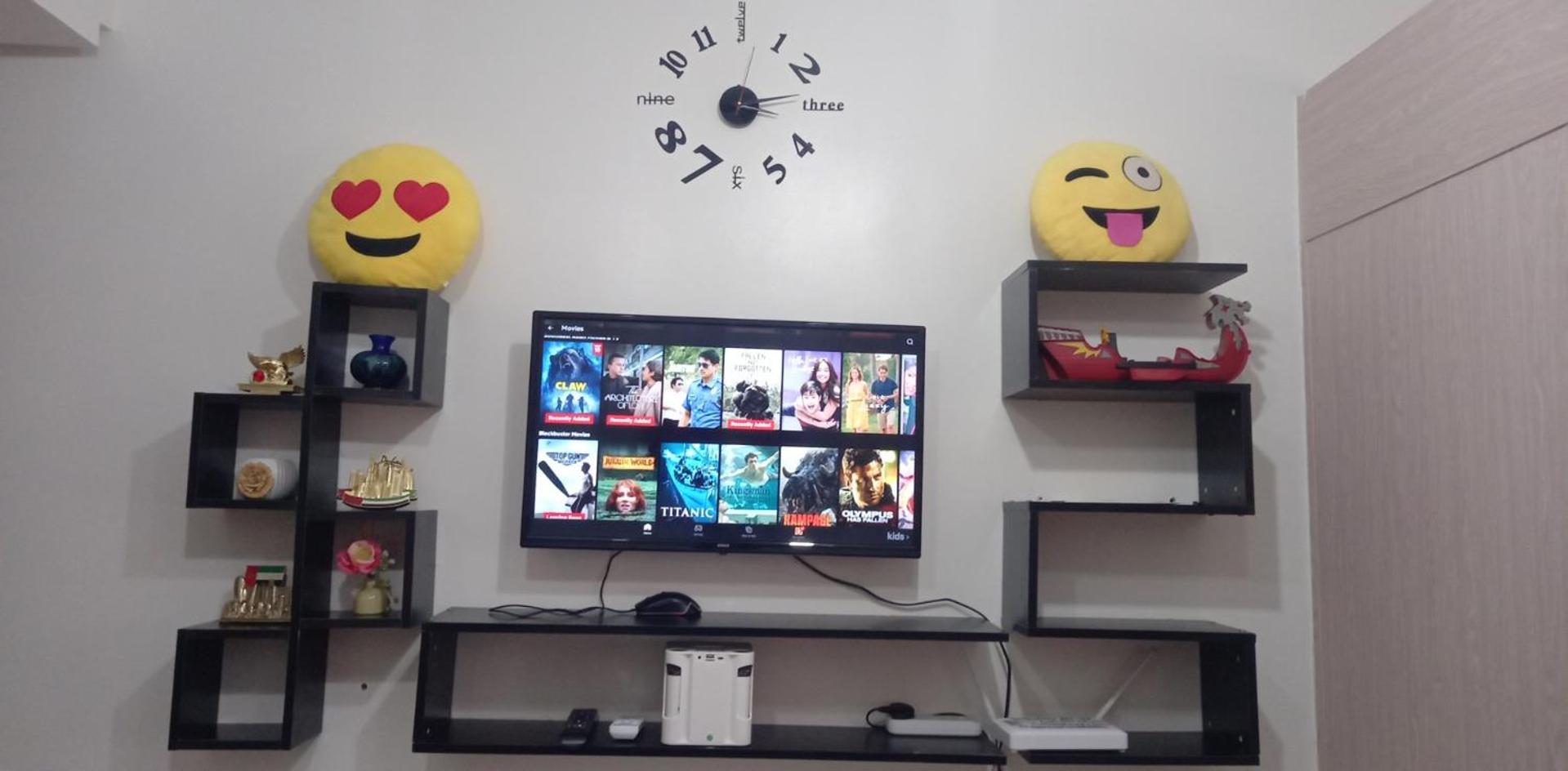 1 Bedroom with Free wifi and Netflix in Trees Residences view 2
