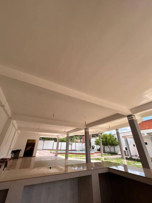 Casa con piscina en Tarija