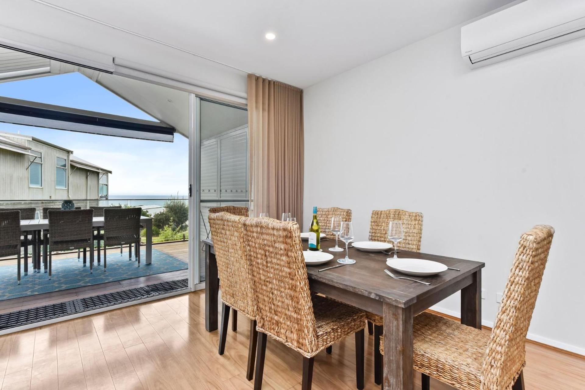 Caves Beach Villa Bombora