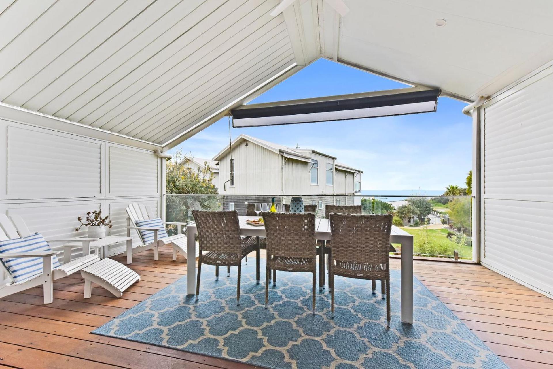Caves Beach Villa Bombora