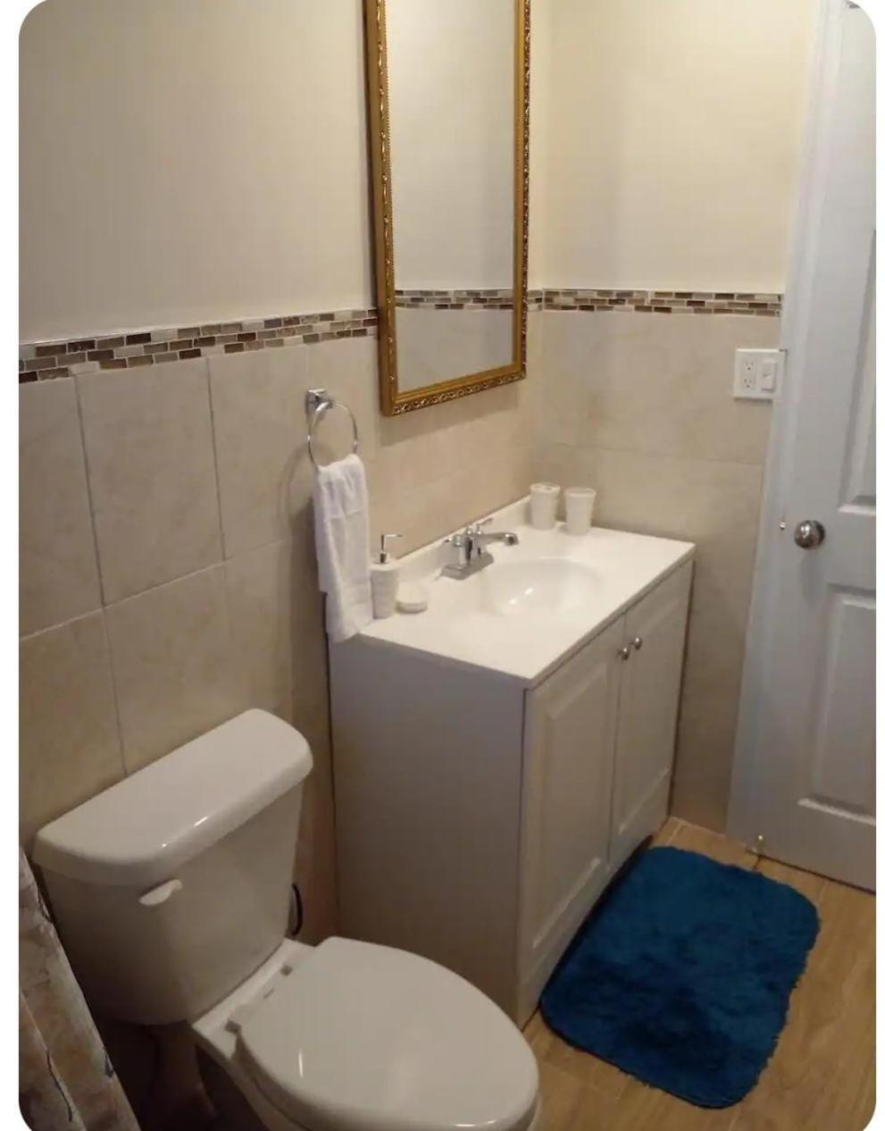 1-Hillview Cottages