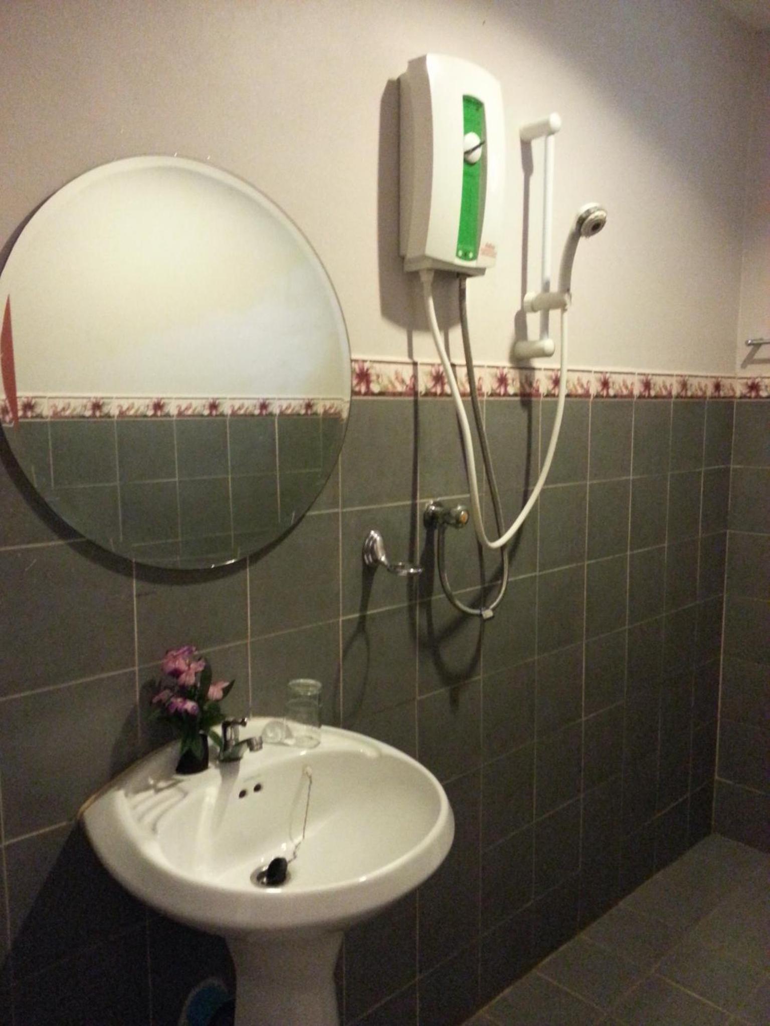 Photo 52