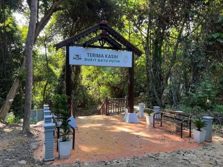 Bazin Homestay Teluk Kemang photo 8
