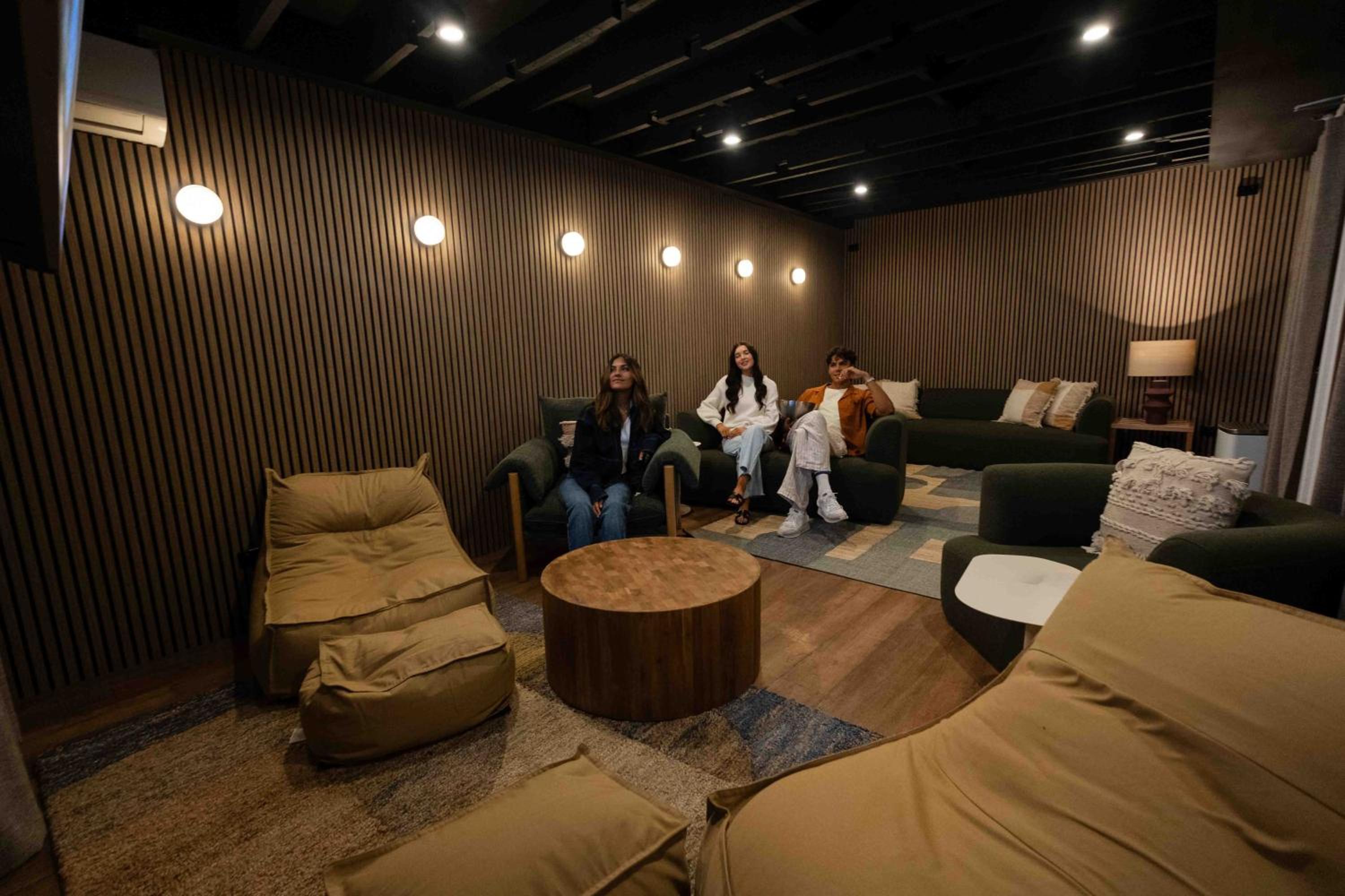 lounge