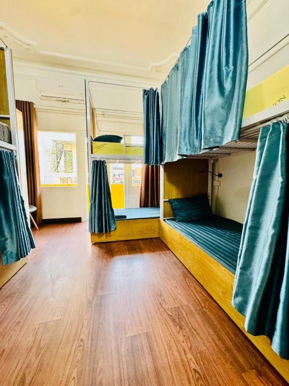 il divo hostel