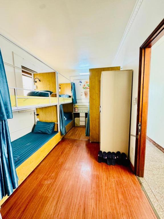 il divo hostel