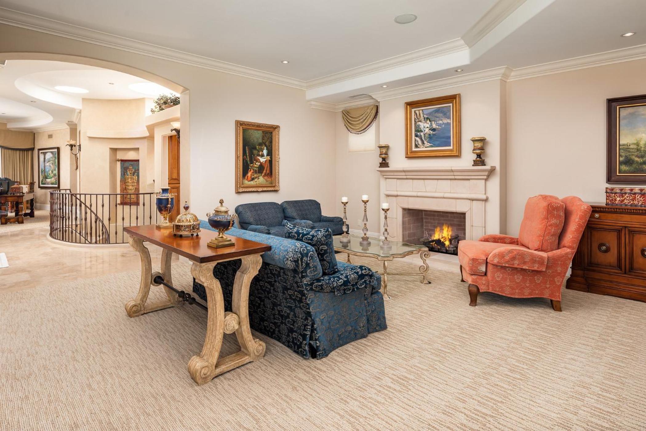 B5368 Crystal Shores Villa view 4