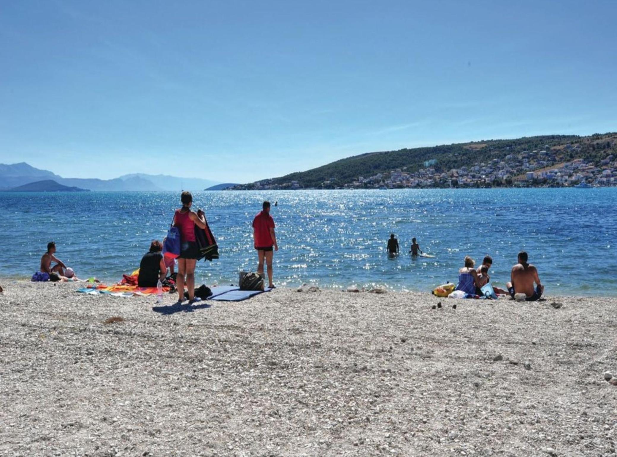 Trogir Comfortable Apartment with Terrace