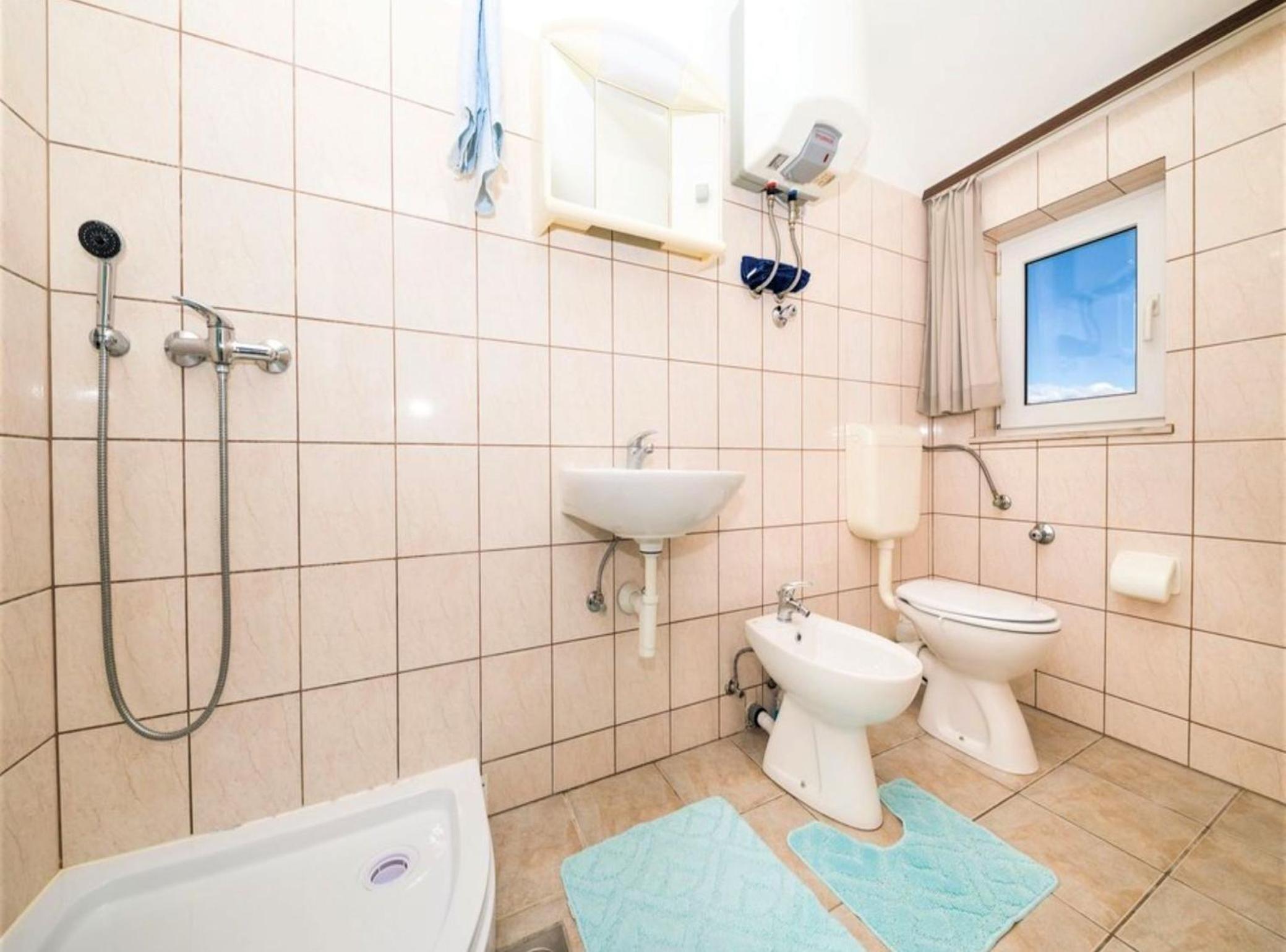Trogir Comfortable Apartment with Terrace