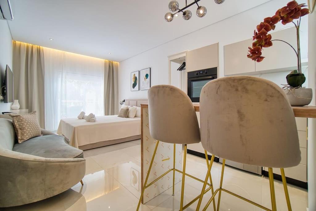 Pafos Gardens elite studio