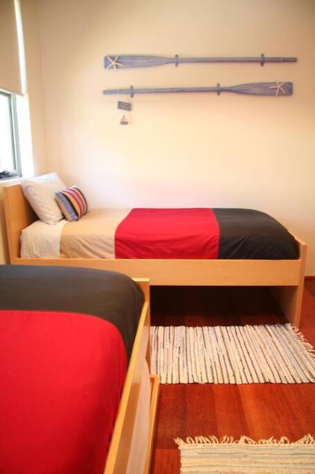Starfish Beach House - WIFI - 5 min walk to beach