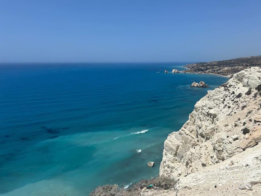 Pafos Gardens elite studio