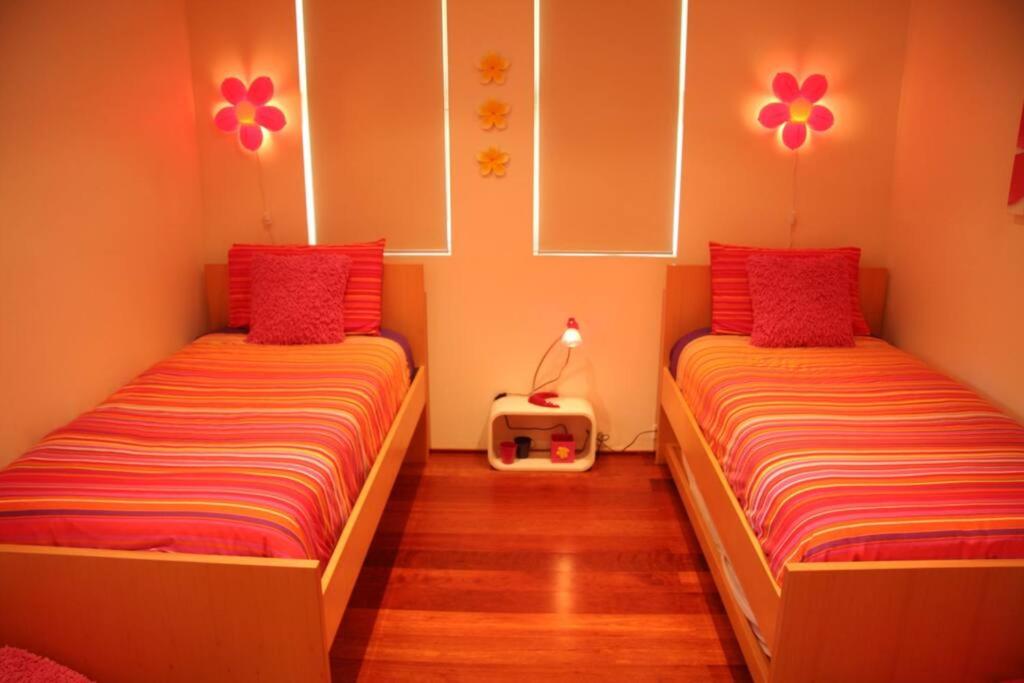 Starfish Beach House - WIFI - 5 min walk to beach