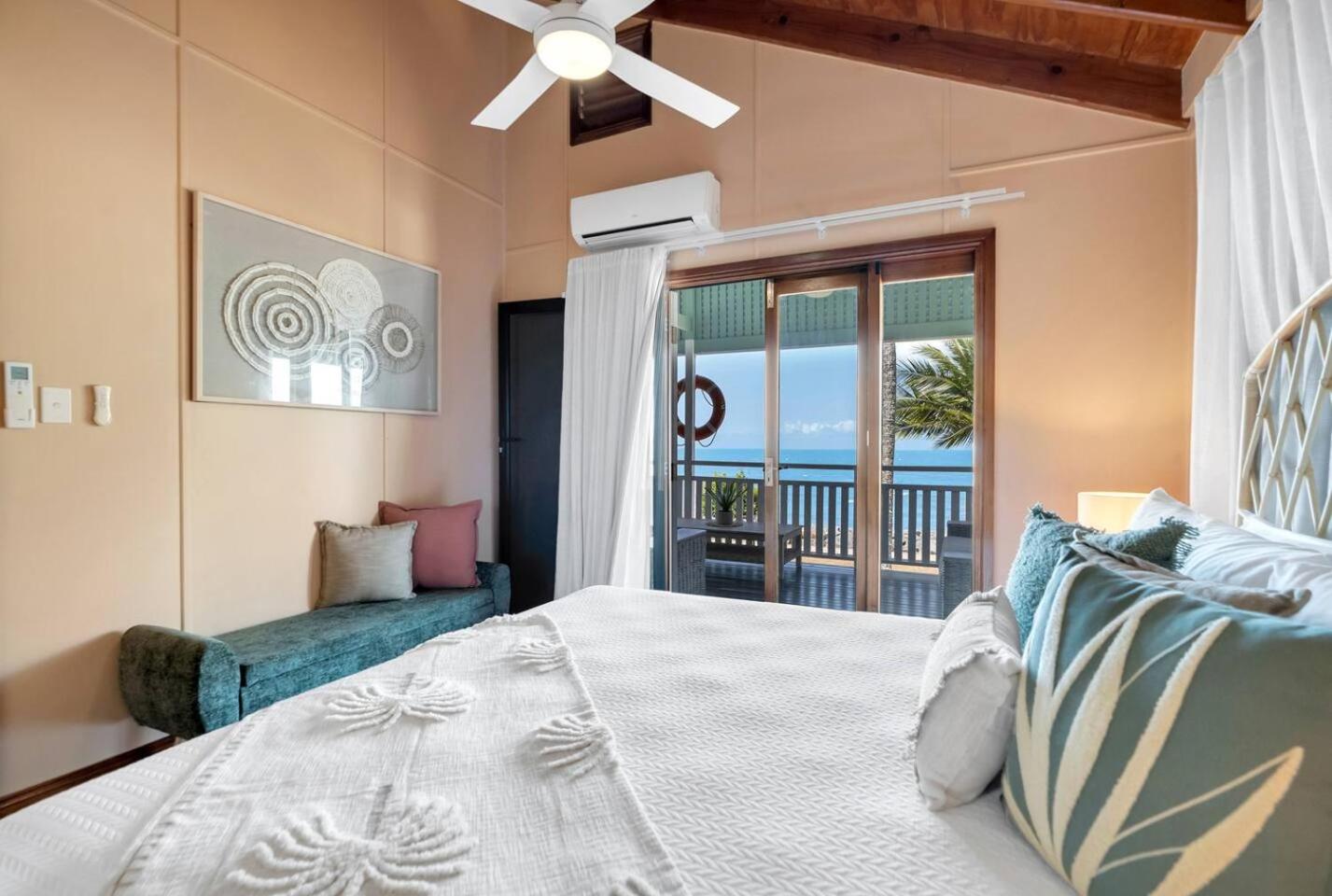 Ocean's Edge - Stunning Beachfront Serenity