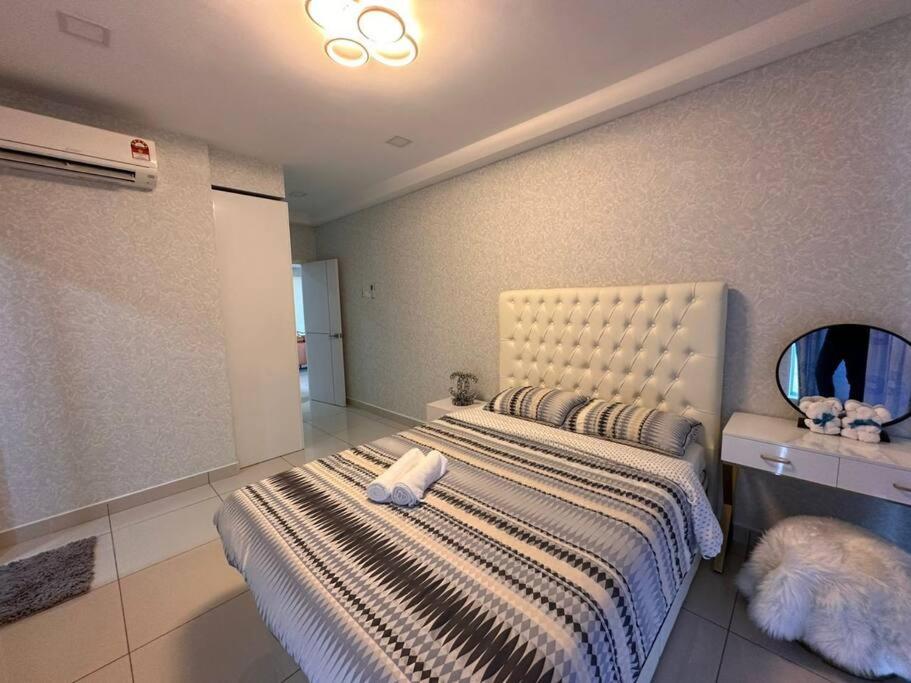KSL Casual Style Family House