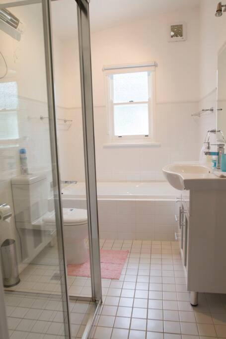 Laguna Blue Beach House-WIFI-Beach Access
