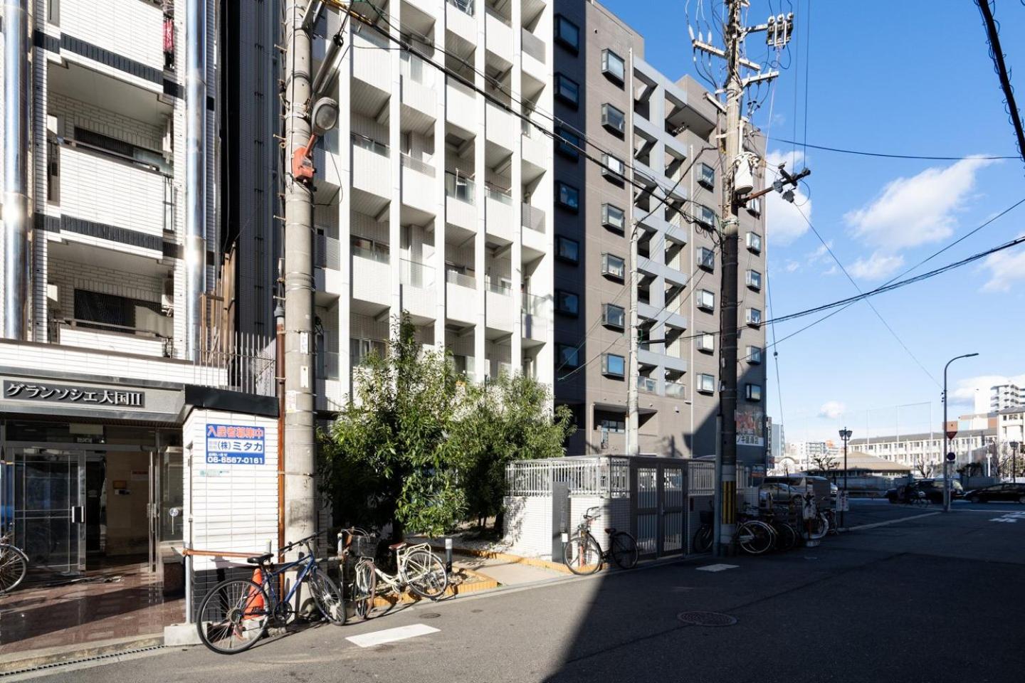 BGc難波タワー