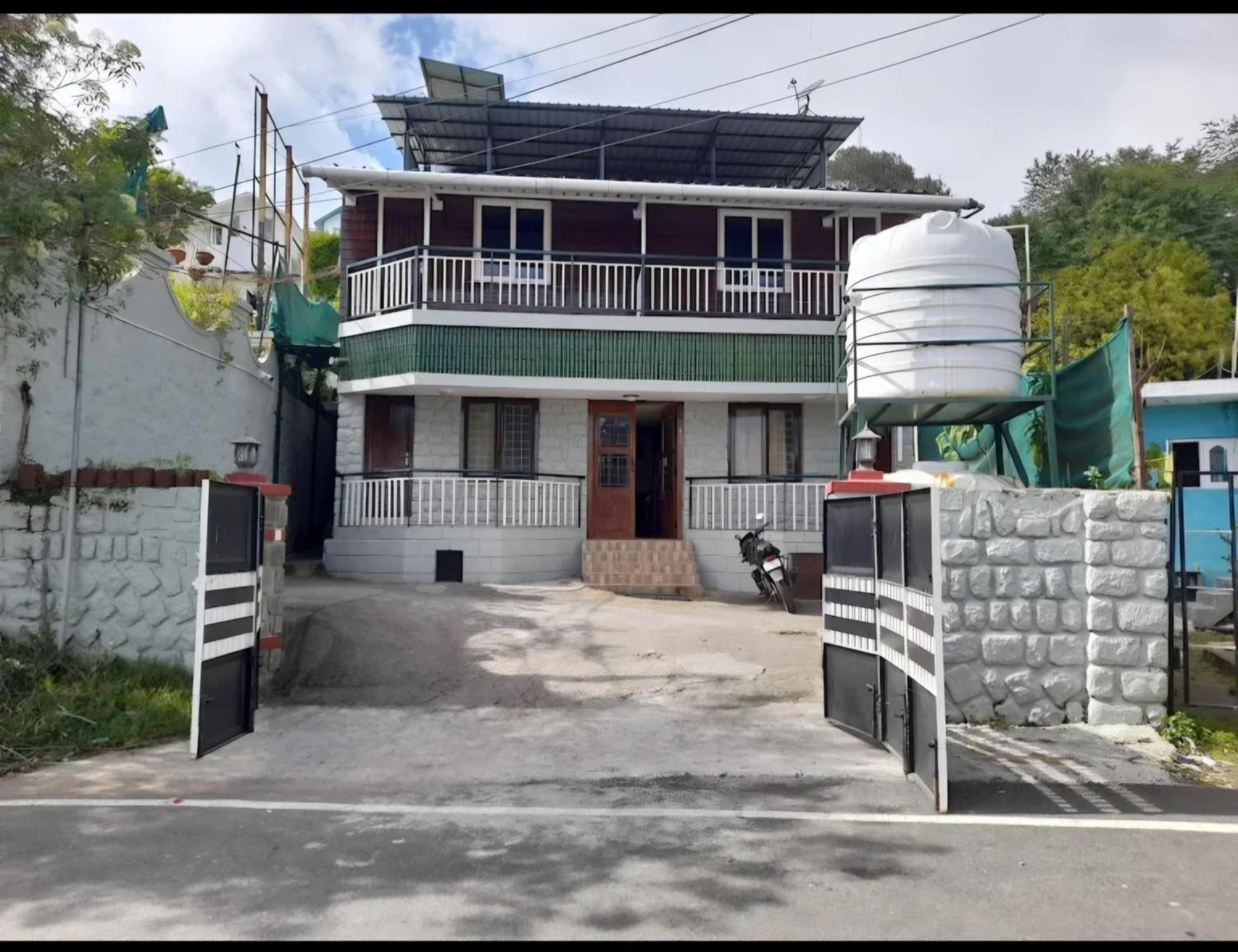 Divine homestay kodaikanal view 2
