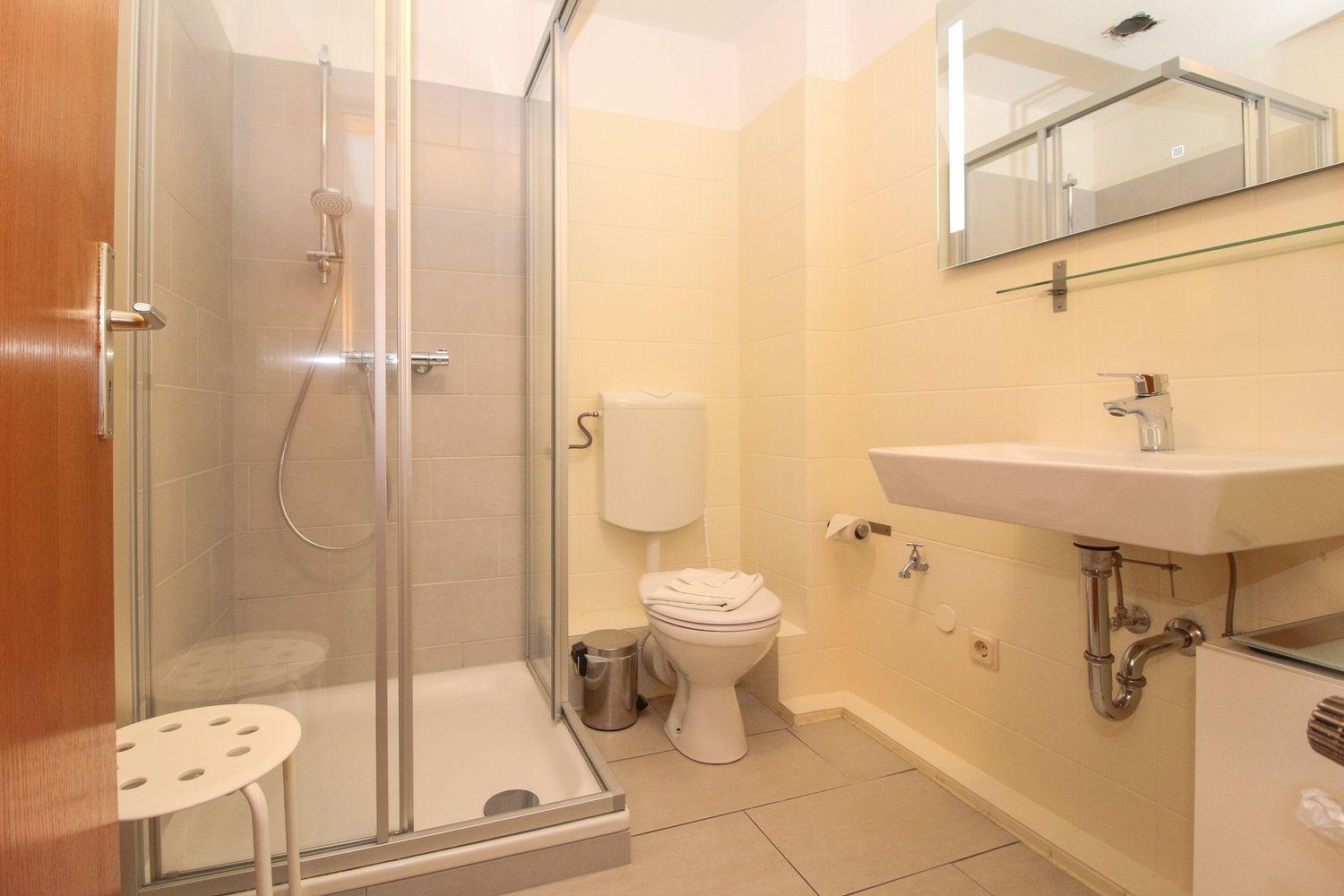Osterriede en Norddeich — bathroom