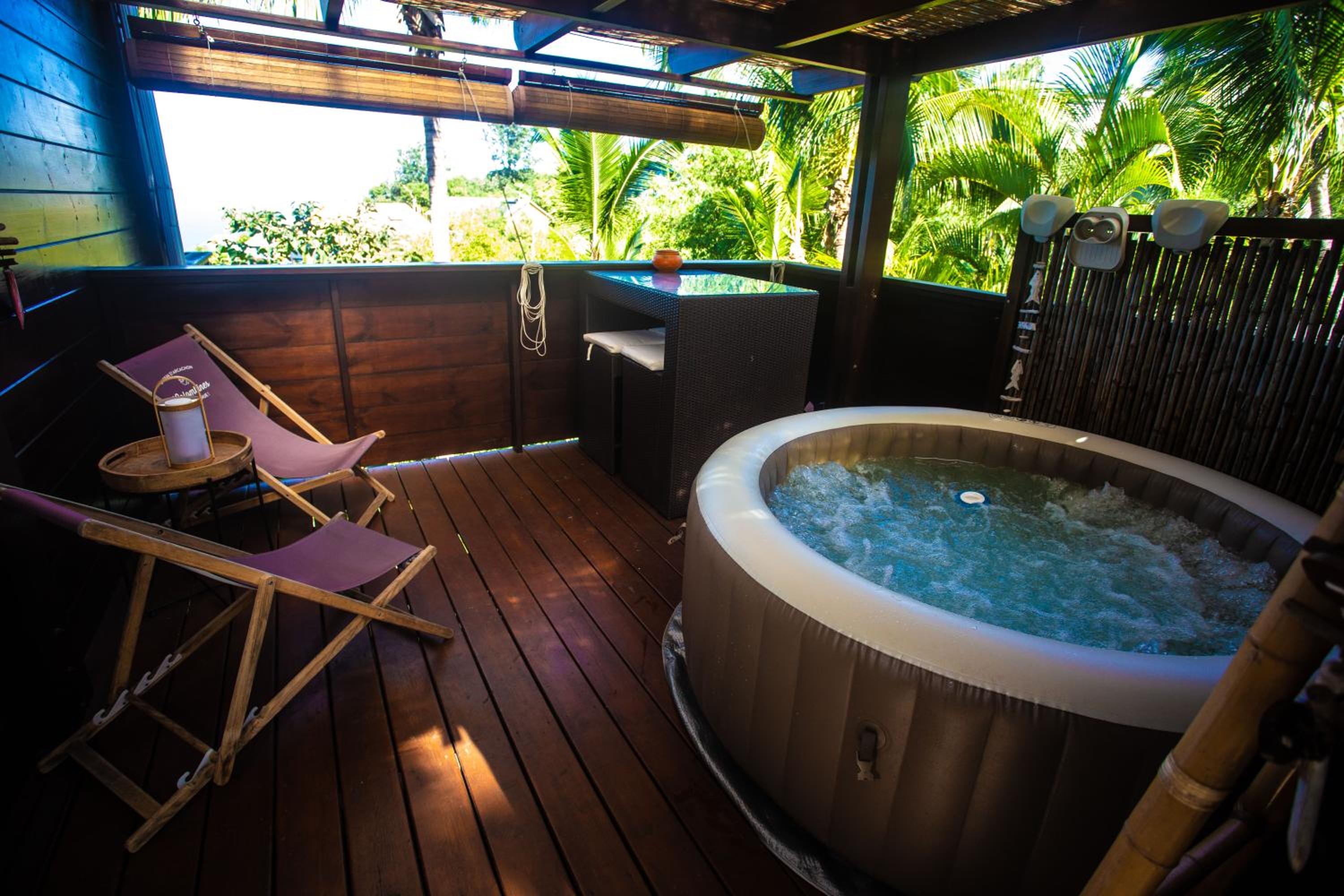 OHANA Jungle Lodges