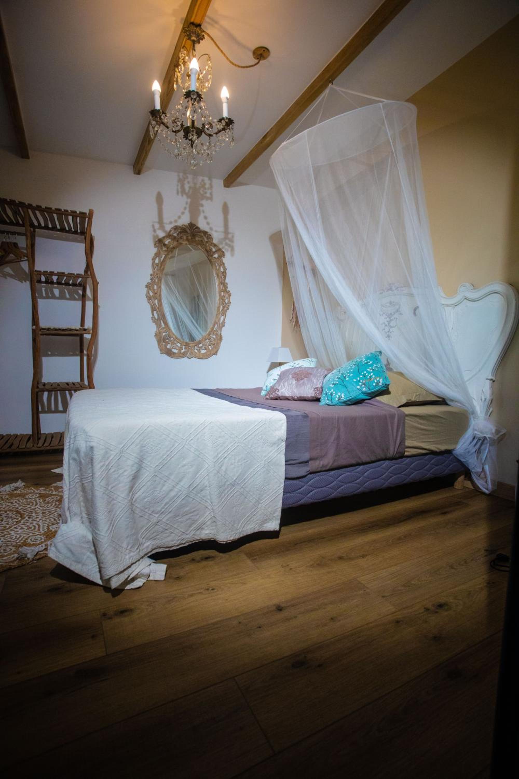 OHANA Jungle Lodges