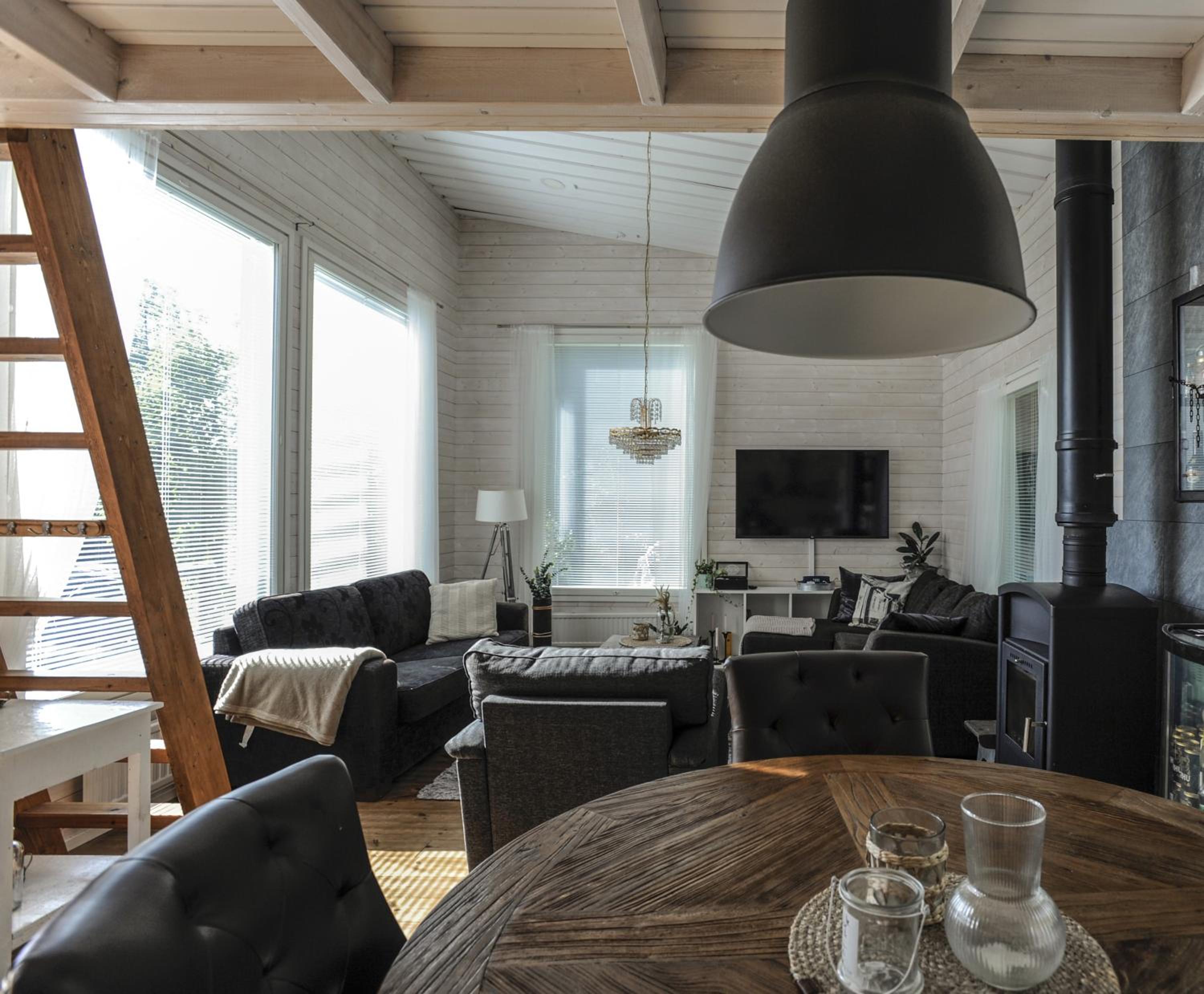 Villa Aurinkoranta Mökki merenrannalla!