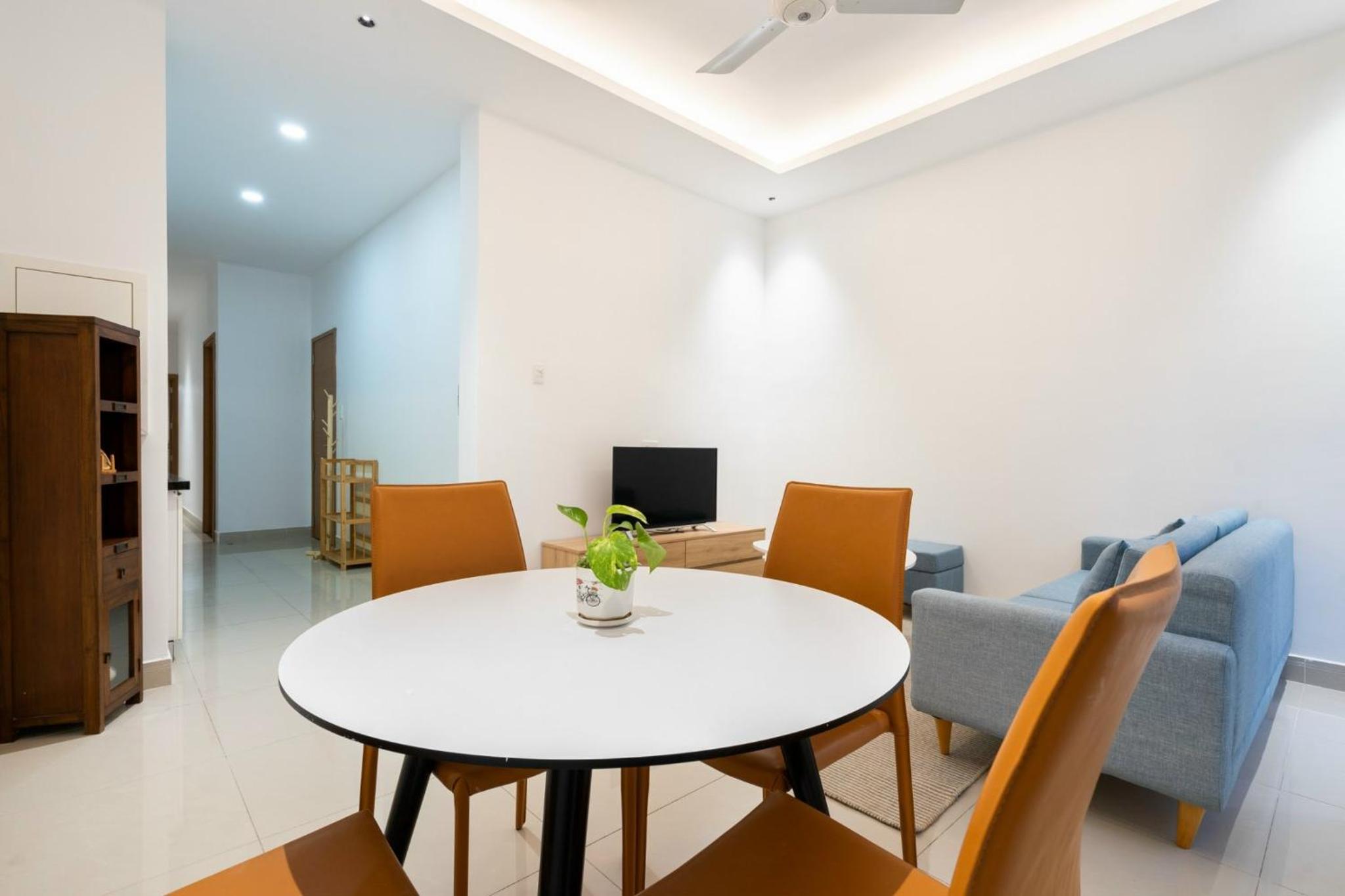 Tin Tin Apartment