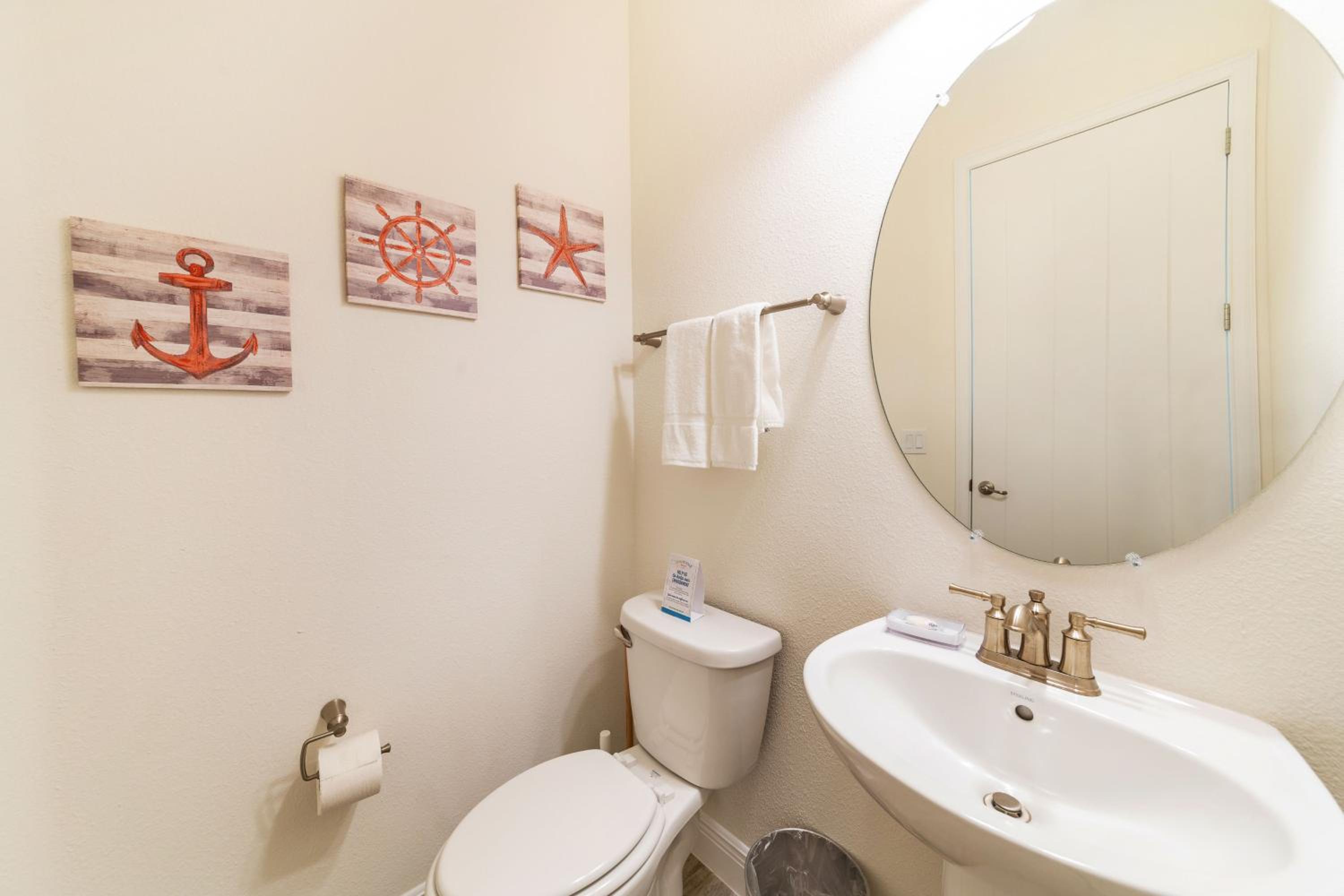 Island Time Cottage With Hot Tub Near Disney With Margaritaville Resort & Island H2O Access - 8040Su