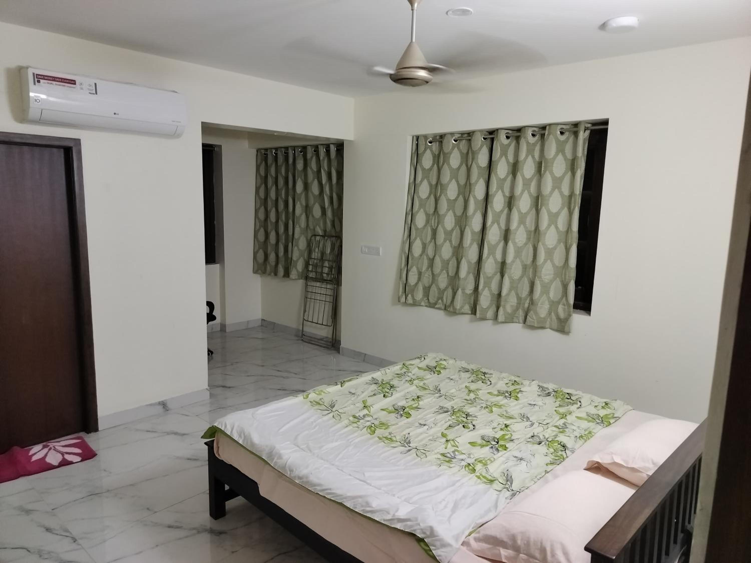 Aura Homes