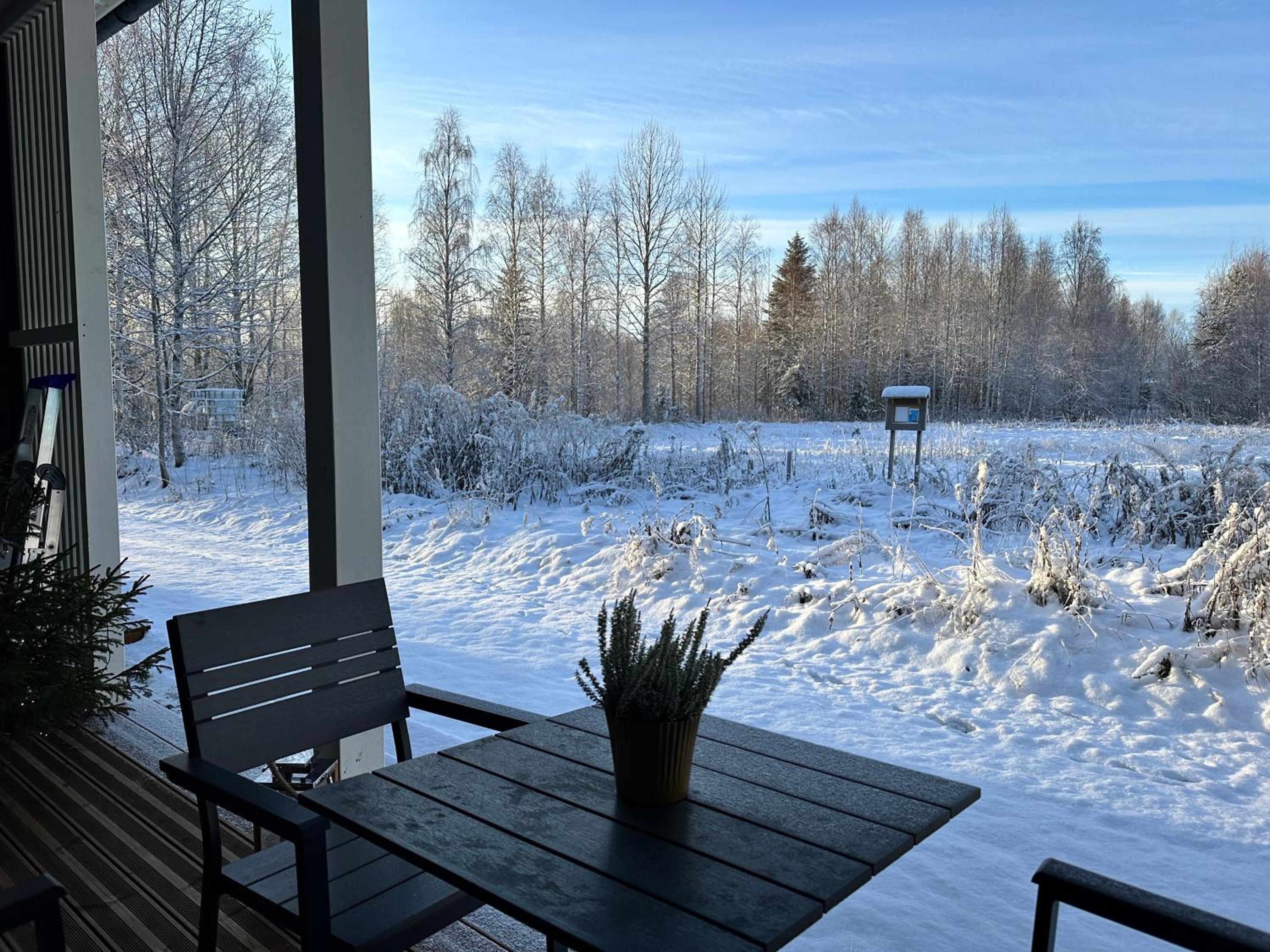 NEW 2 BR apartment close to Arctic Circle view 2