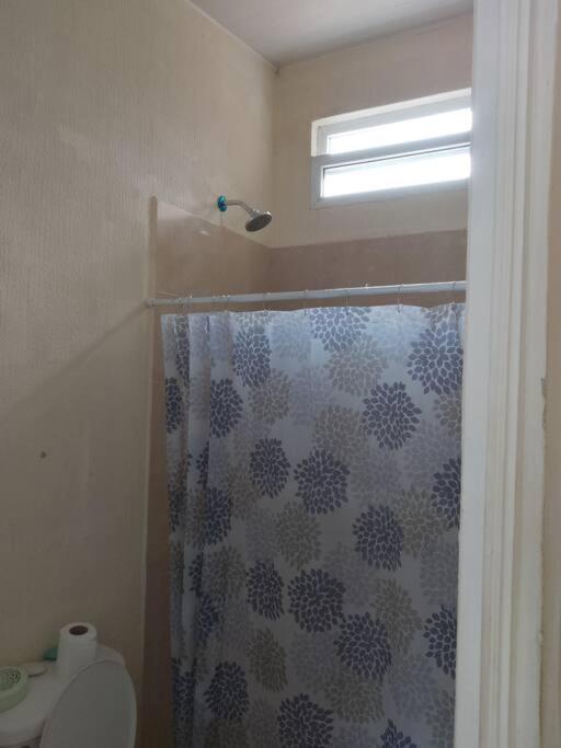 Habitacion privada view 2