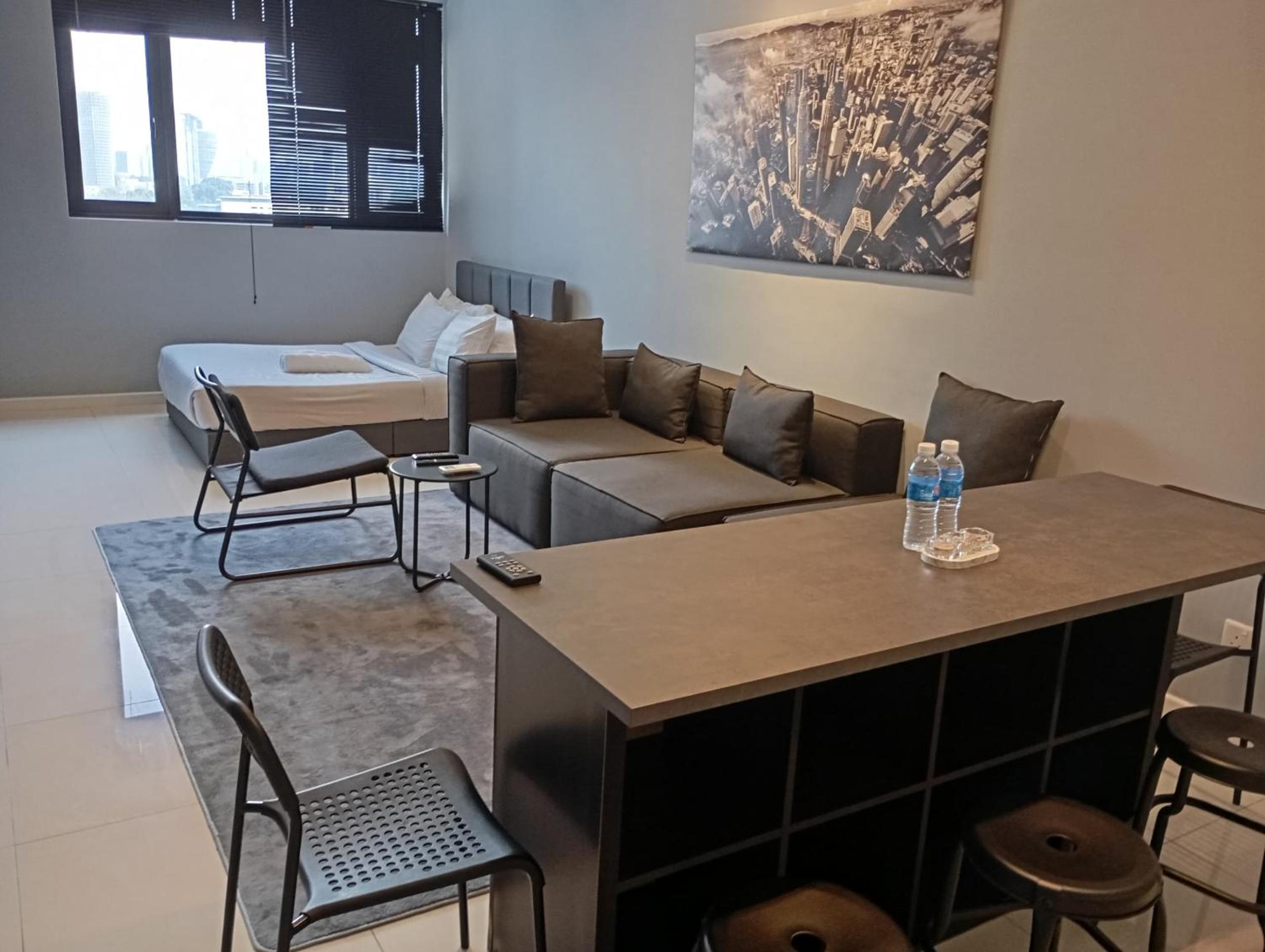 Chambers Luxury Suites By Zaff